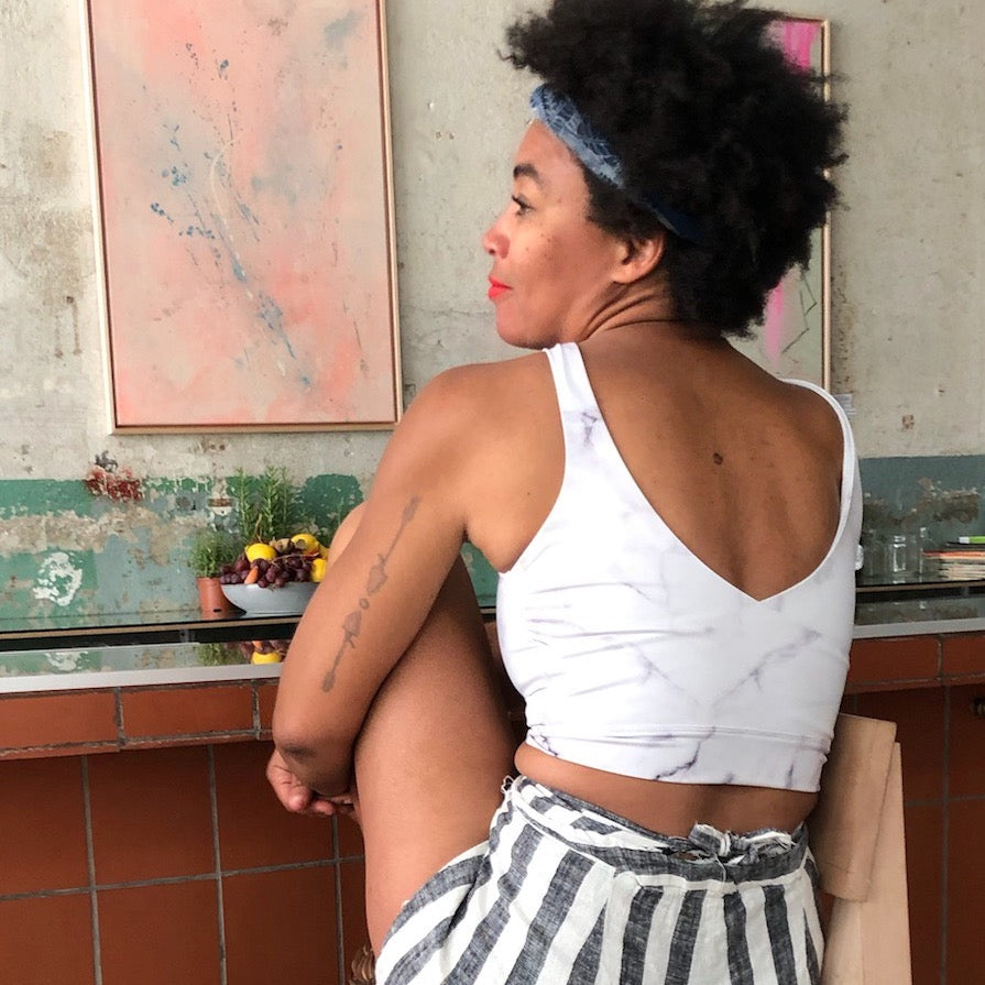 WHITE MARBLE MINERVA FITNESS CROP TOP